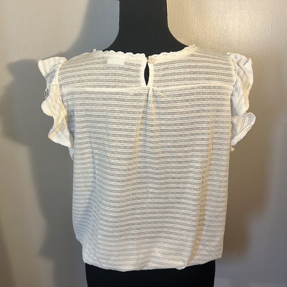 Passport top- large - Picture 3 of 4